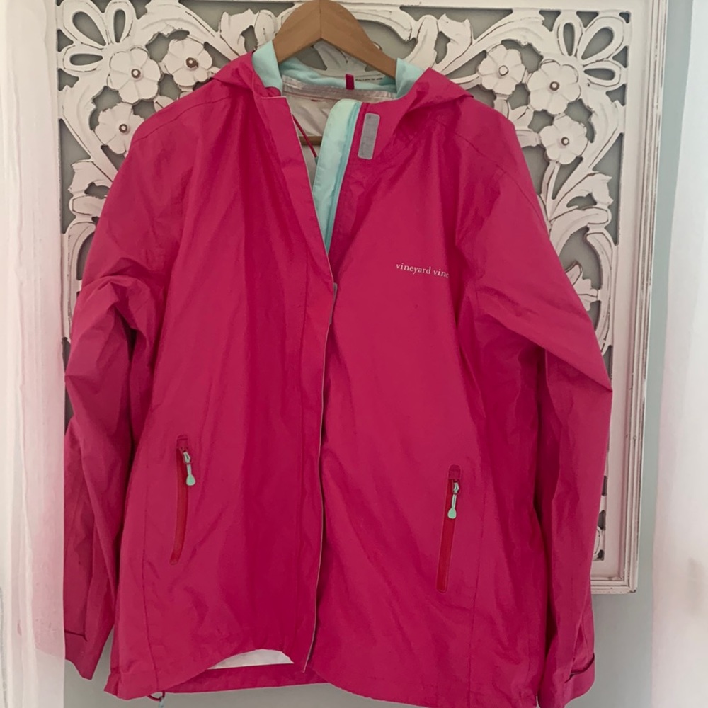 Vineyard Vines rain Jacket